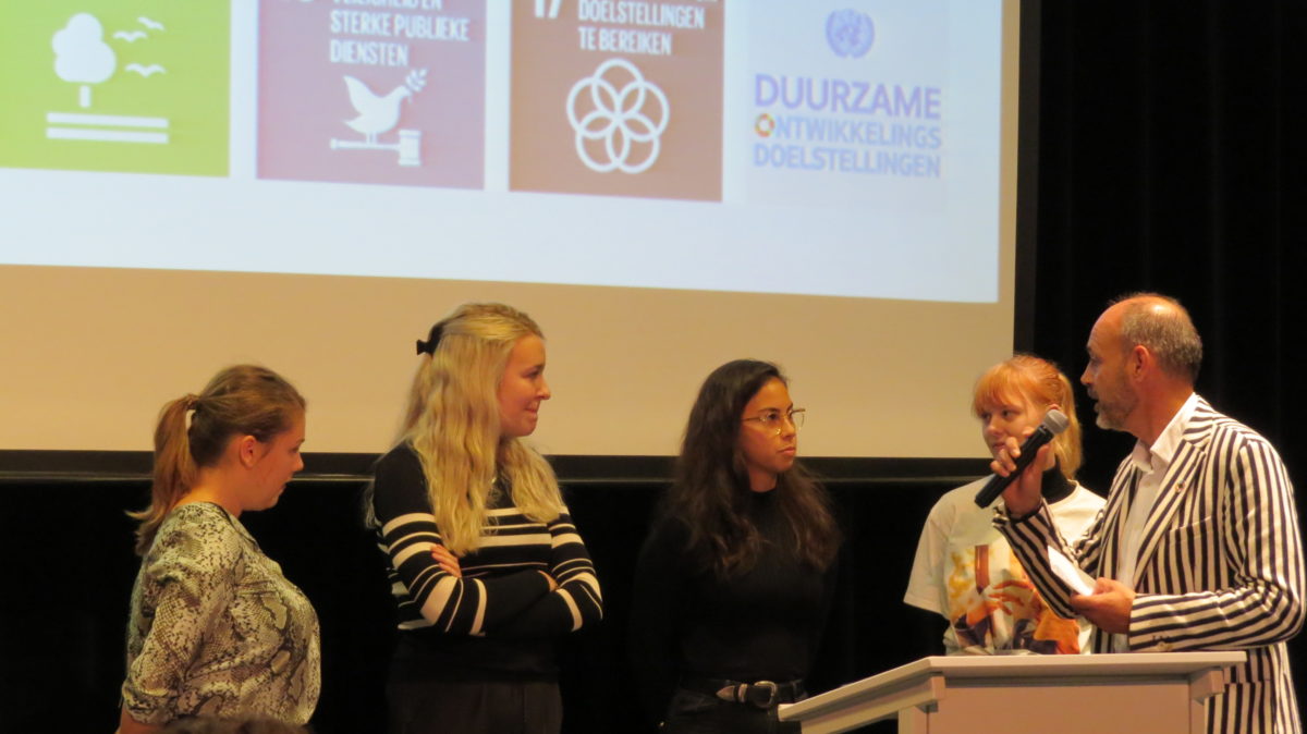 Kappersbranche onderzoekt duurzaamheidspotentie tijdens symposium ROC Friese Poort
