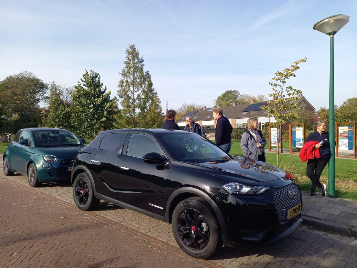 LC verdiept zich in deelauto-project Freonen: 'Binnen 5 jaar willen we 500 deelauto’s in heel Friesland hebben'