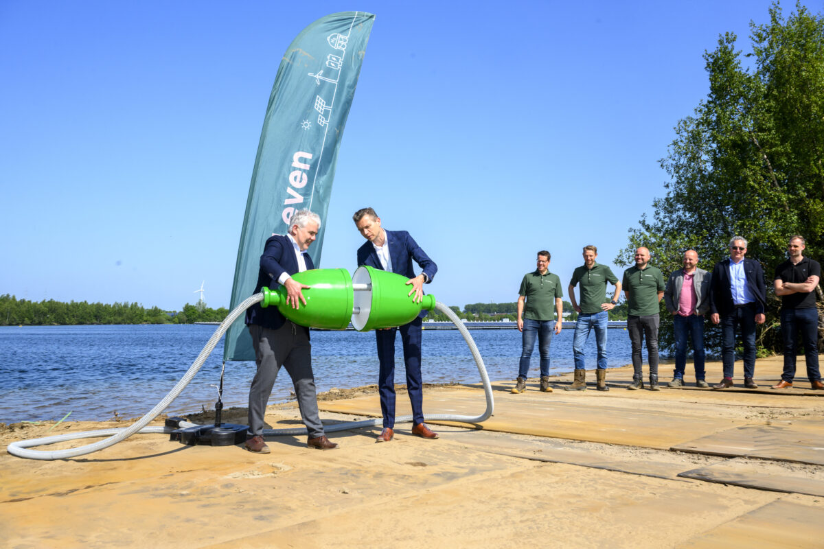 Drijvend zonnepark Oudehaske vergroot naar in totaal 56.000 zonnepanelen